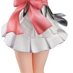 Max Factory PLAMAX MF-04: Minimum Factory Lynn Minmay Do You Remember Love? Ver. 1/20 Plastic Model (Macross)