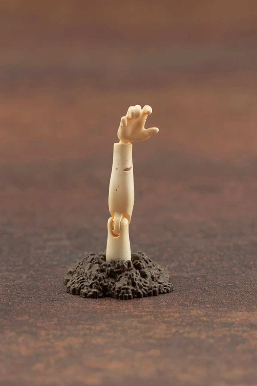 Kotobukiya Zombinoid Wretched Girl 1/24 Plastic Model (End Of Heroes) 11 Kotobukiya Zombinoid Wretched Girl 1/24 Plastic Model (End Of Heroes) - Image 9