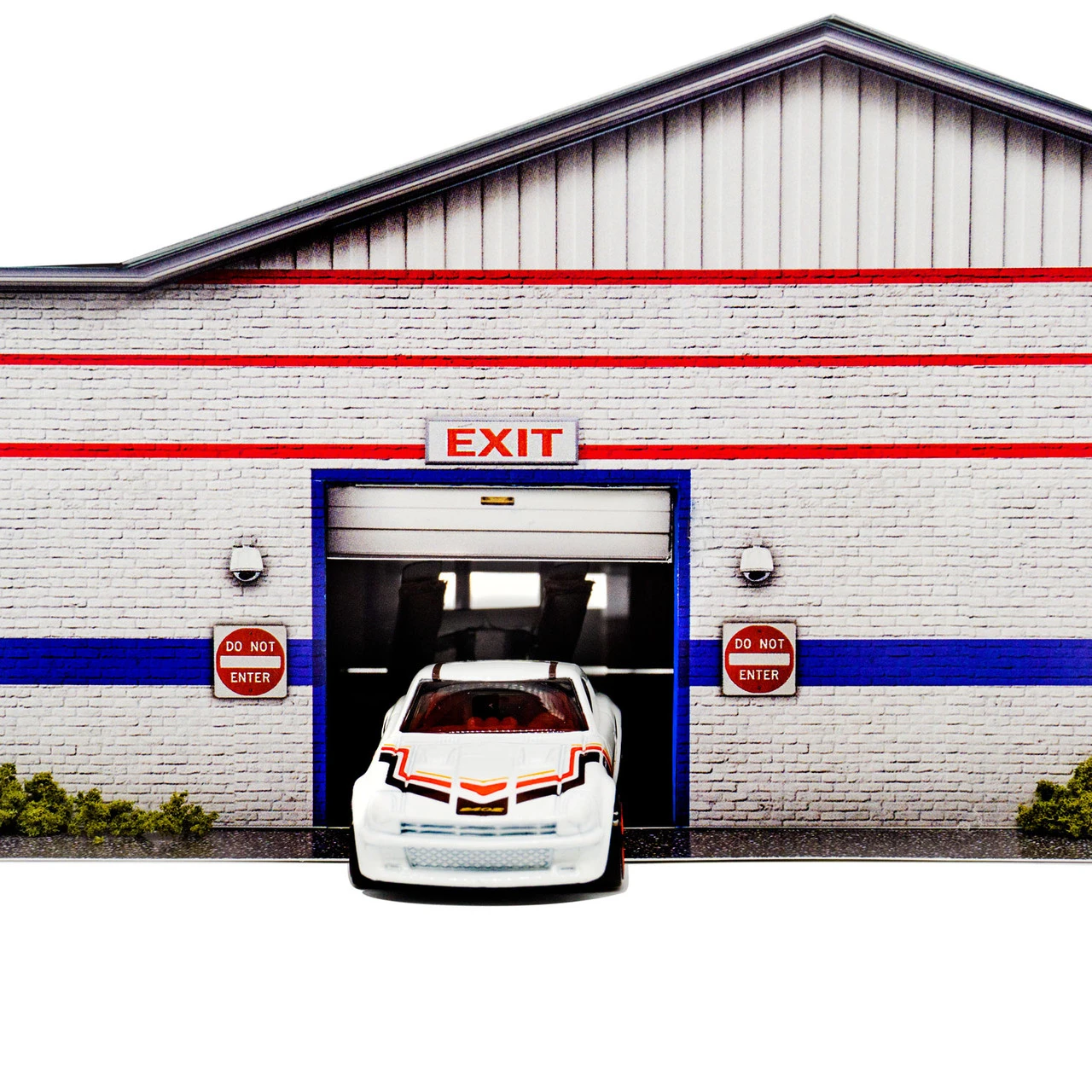 BK 6458 1:64 Scale "Lou's Auto Shop" Photo Real Scale Building Kit 8 BK 6458 1:64 Scale "Lou's Auto Shop" Photo Real Scale Building Kit - Image 6