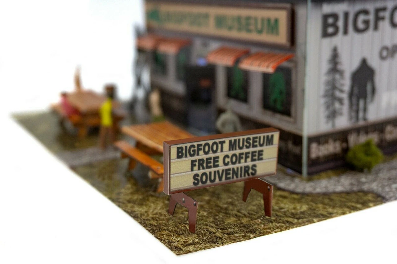 BK 4836 1:48 Scale Bigfoot Museum Model Building Kit 8 BK 4836 1:48 Scale Bigfoot Museum Model Building Kit - Image 6